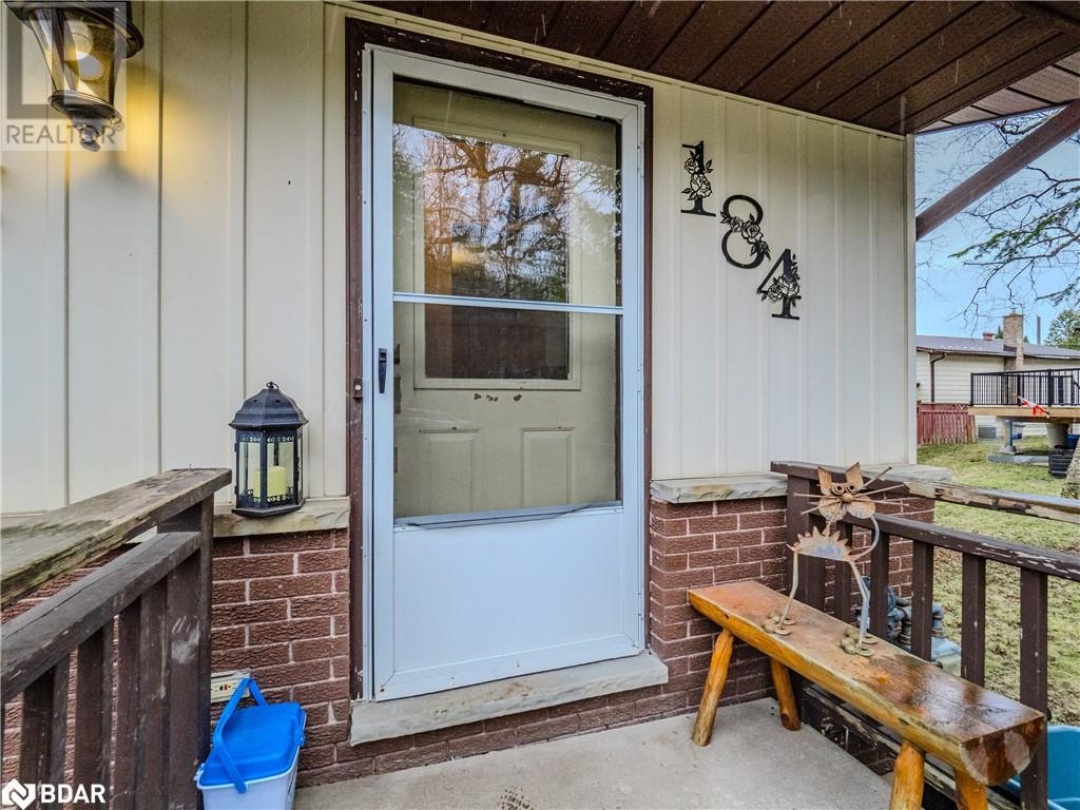 184 FERNWOOD Drive, Gravenhurst