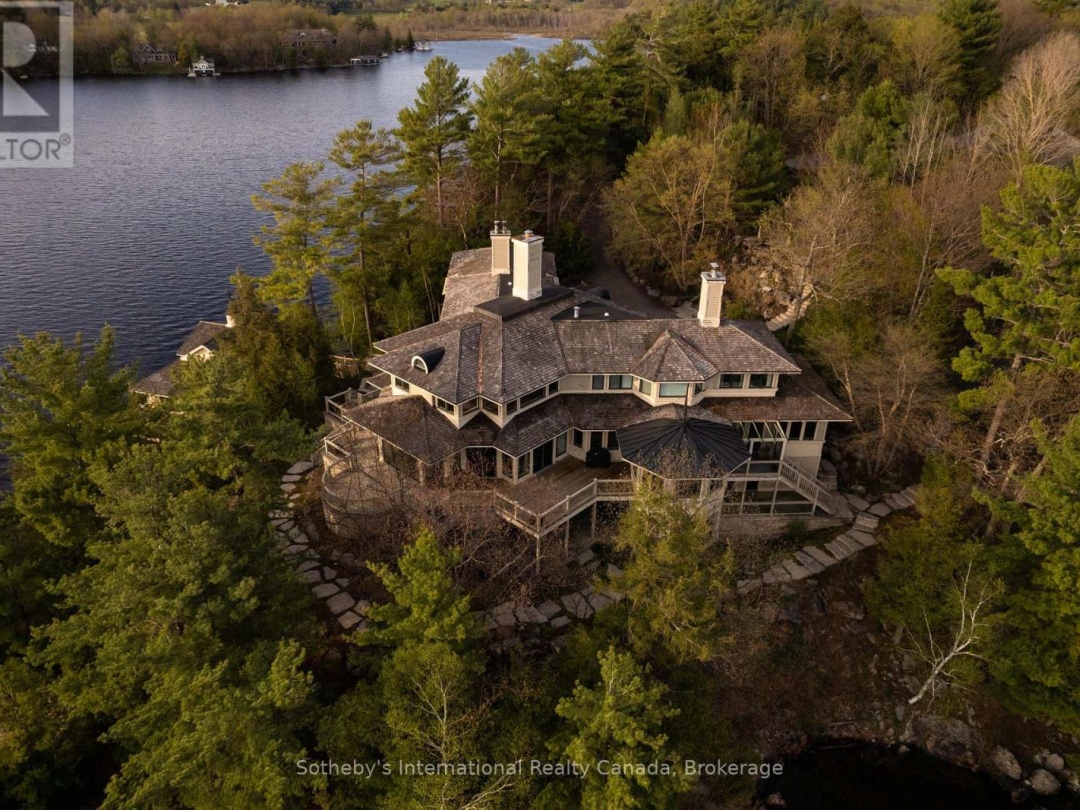 POINT COTTAGE - 1250 WALDMERE ROAD, Muskoka 