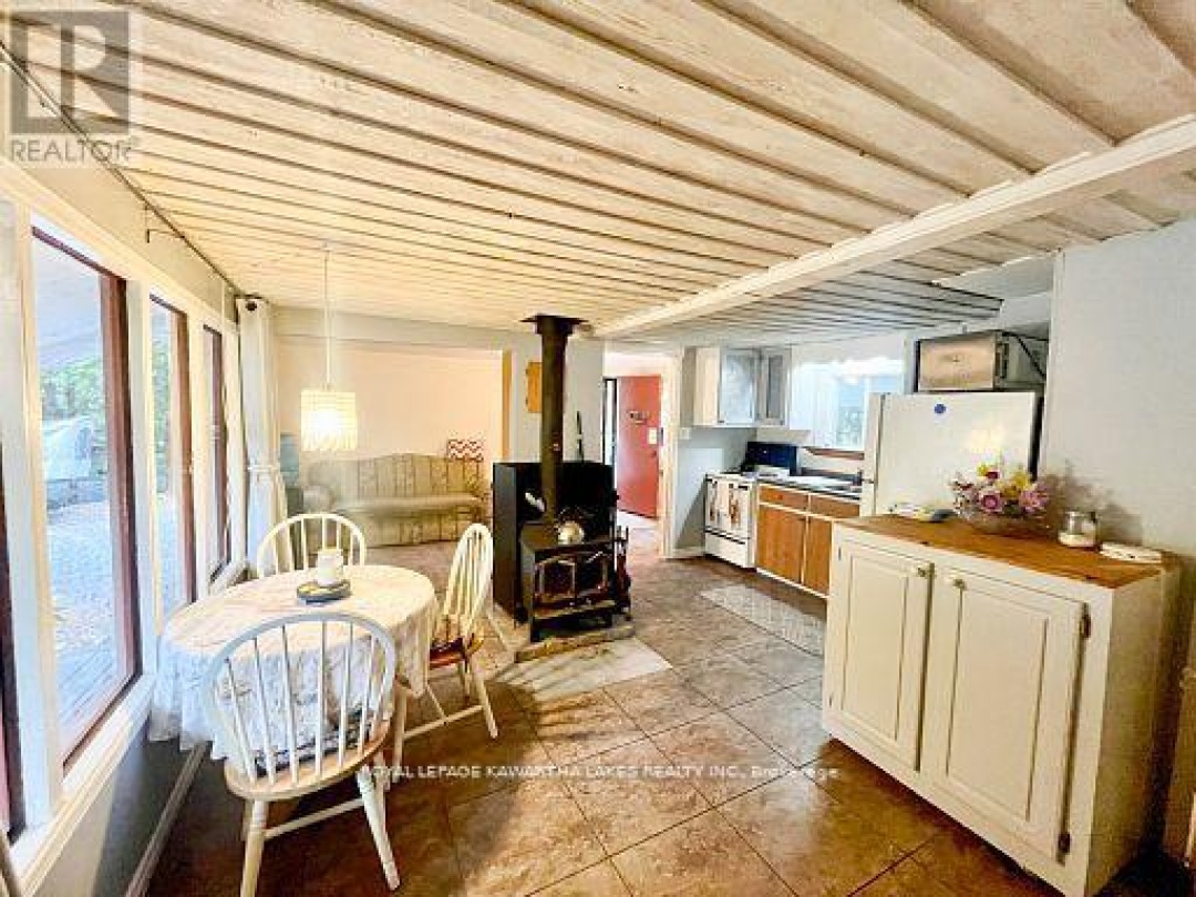 81 MCGUIRE BEACH ROAD, Trent-Severn Waterway