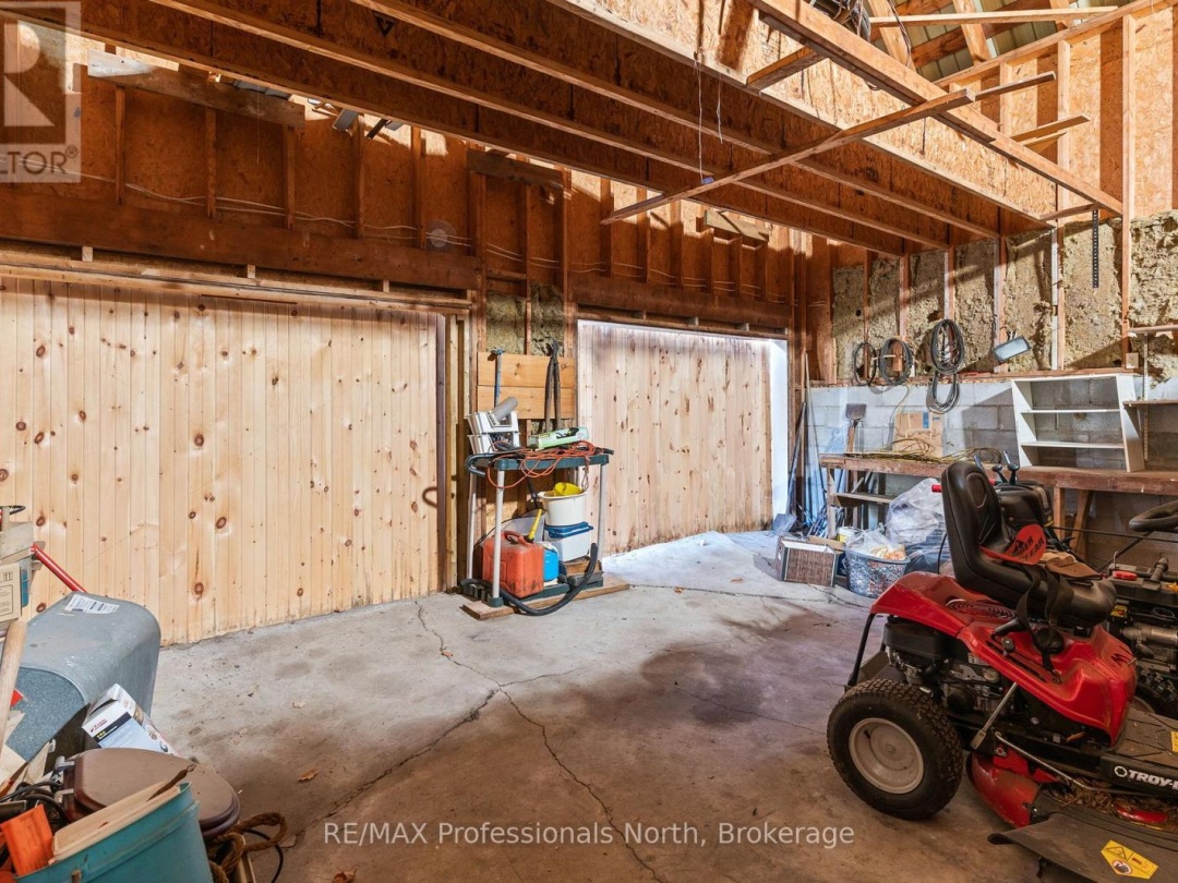 1415 SOUTH LAKE ROAD, 