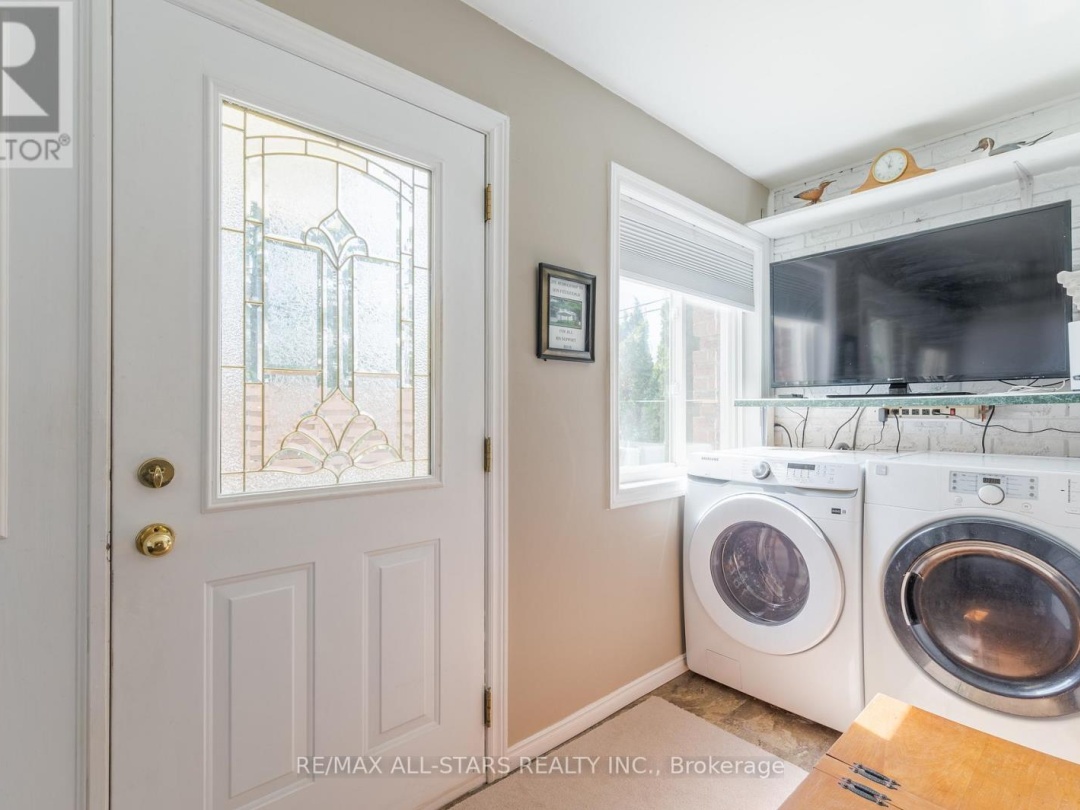 53 HELEN STREET, Kawartha Lakes (Bobcaygeon)