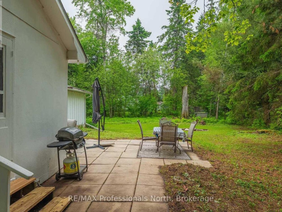 7 STOUFFER STREET, Minden Hills (Minden)