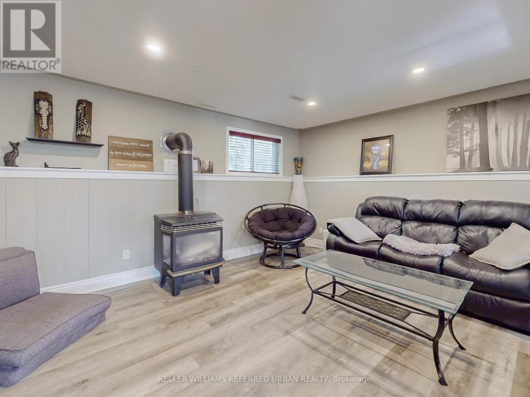 30 TRENT RIVER ROAD N, 