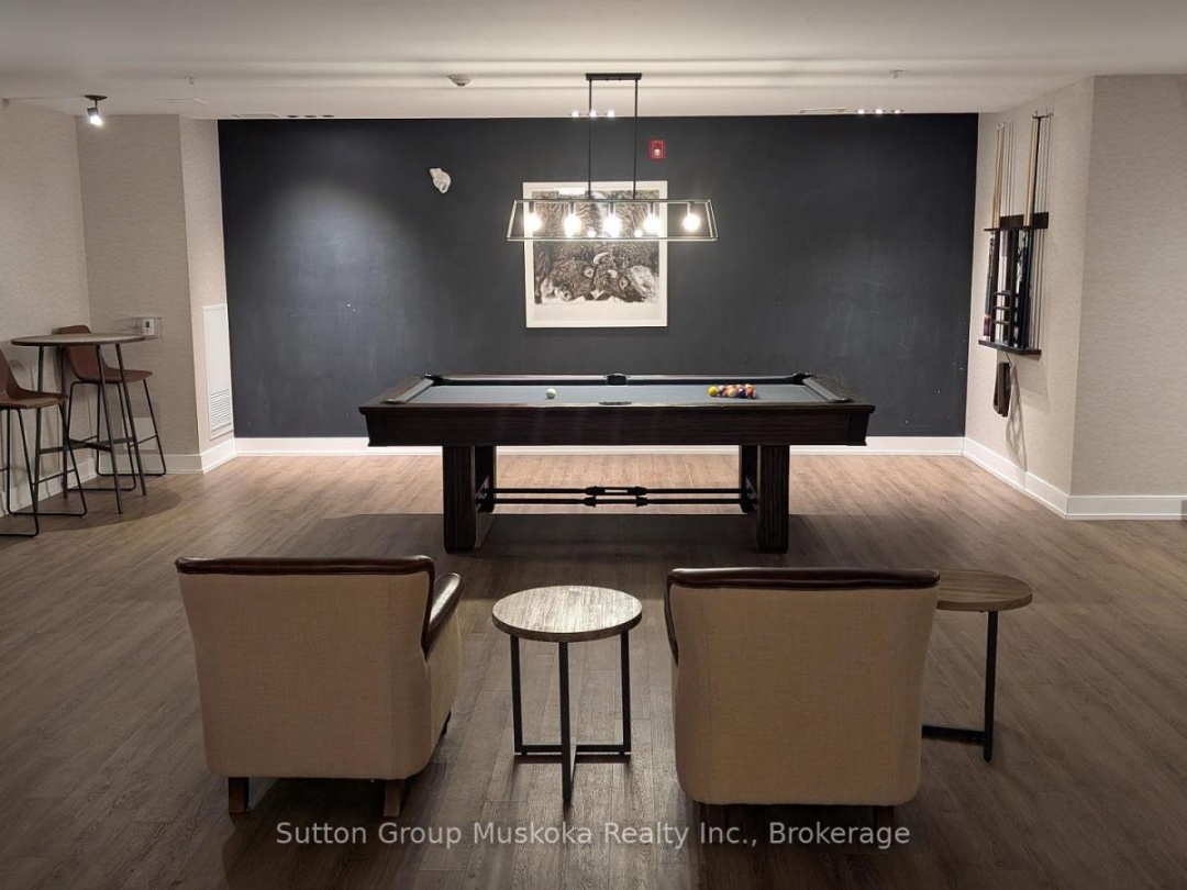 318 - 25 PEN LAKE POINT ROAD, 