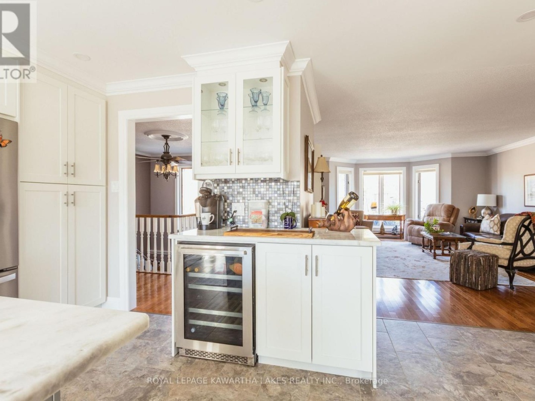 83 NAVIGATORS TRAIL, Kawartha Lakes (Bobcaygeon)