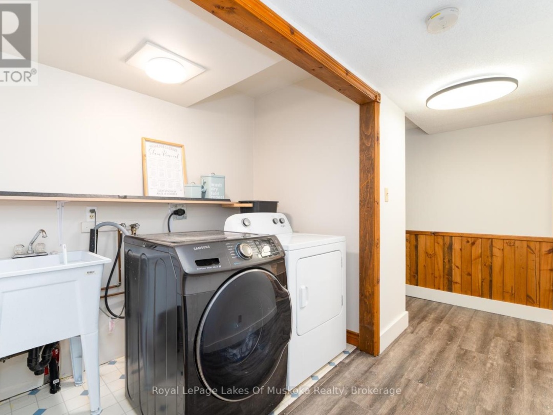1075 ROCKY NARROW ROAD, 