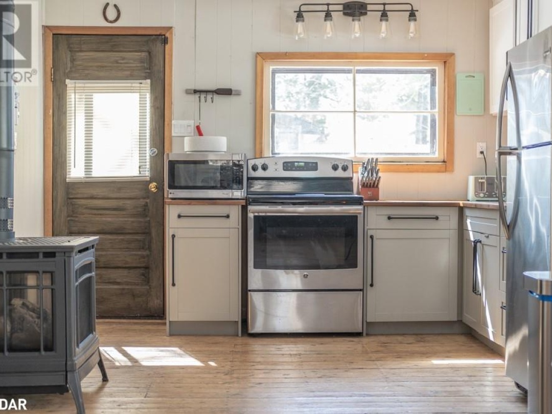 43 Gatewood Road, Talbot Lake