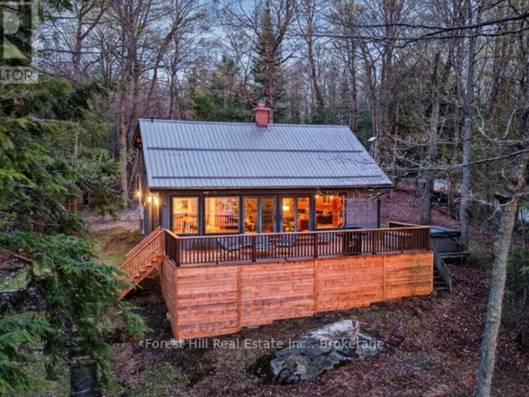1034 CANNING HEIGHTS ROAD, Canning Lake