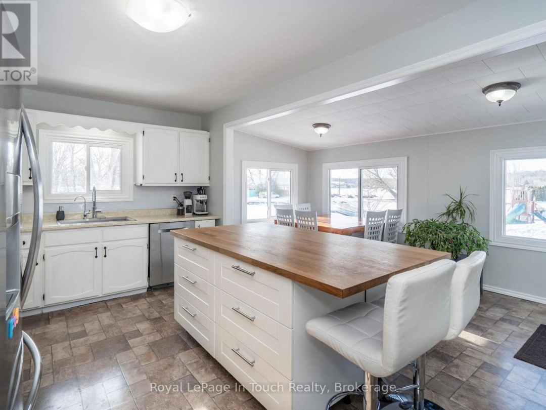 164 DUCK BAY ROAD, 