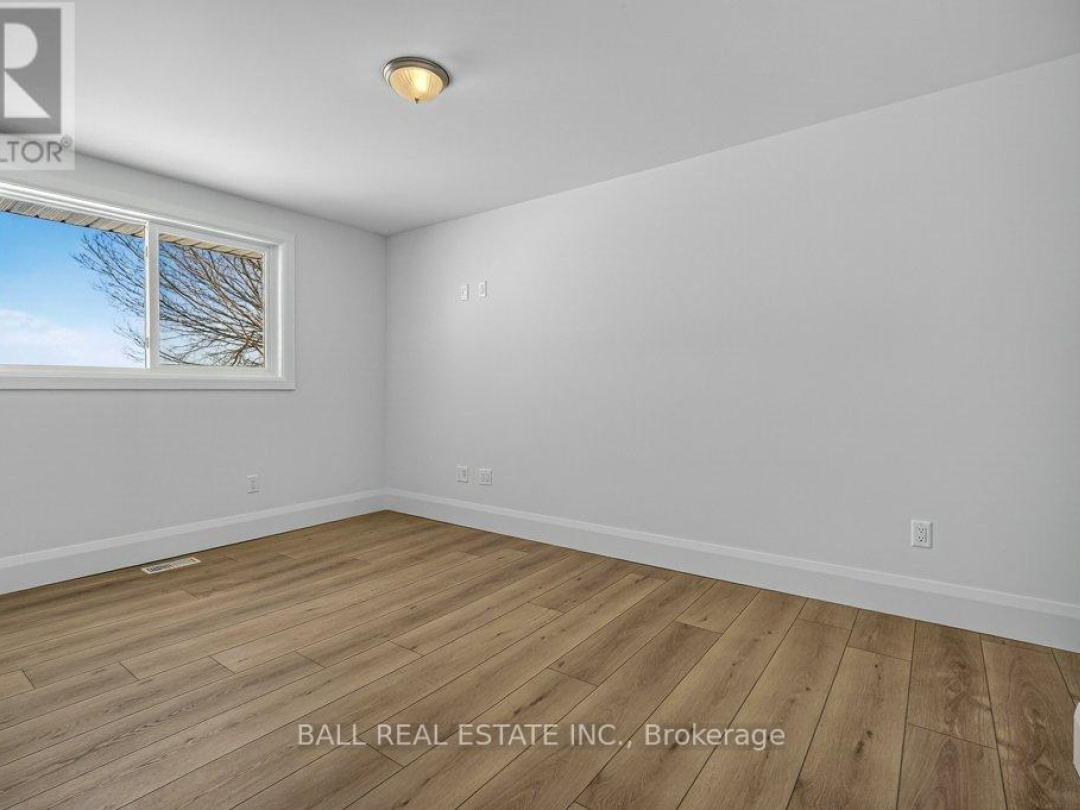 73 LAKEVIEW CRESCENT, Pigeon Lake