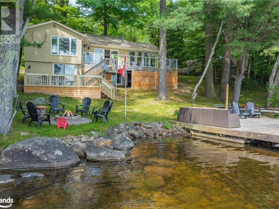 1516 Mortimer's Point Road, Lake Muskoka