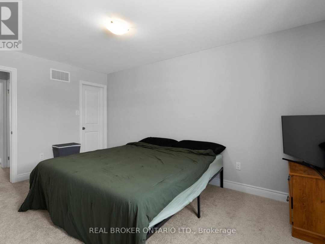 3 MCCONNELL CRESCENT, Bracebridge (Macaulay)