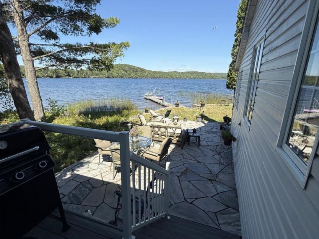 1049 NINATIGO LANE, Maple Lake