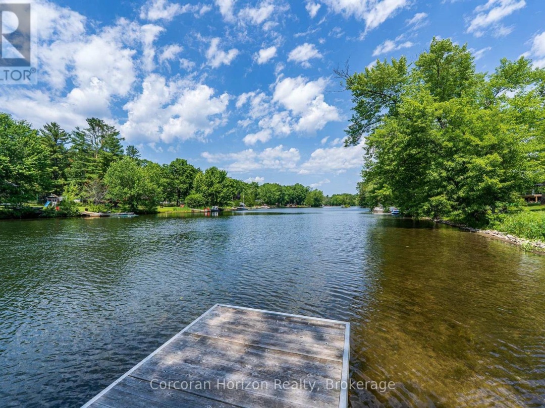 1068 HARTLEY ROAD, Severn River