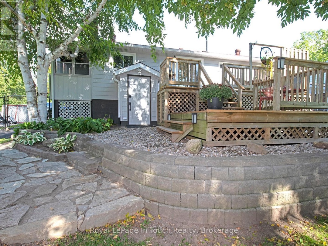 8 CYRIL MARTIN PLACE, 