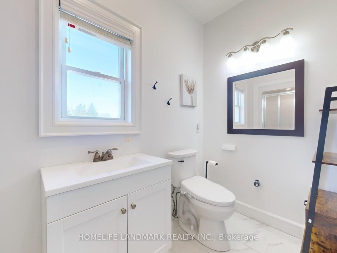 208 LAKESHORE DRIVE, Trent-Severn Waterway