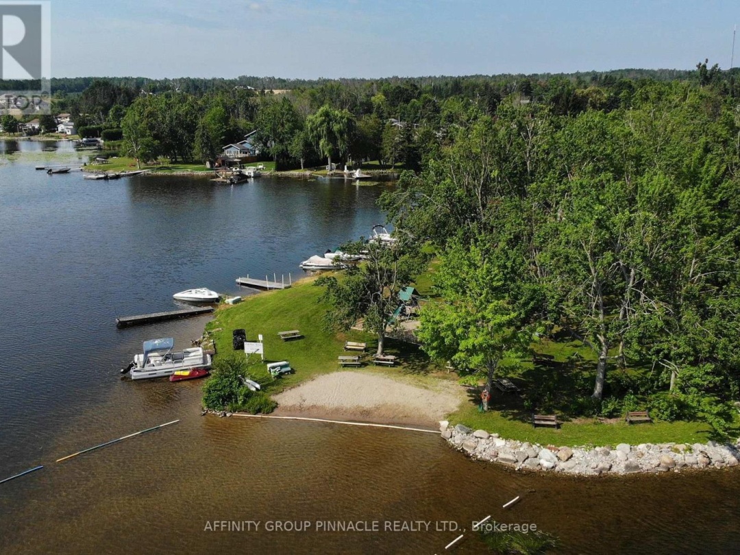 11 LAKEVIEW CRESCENT, 