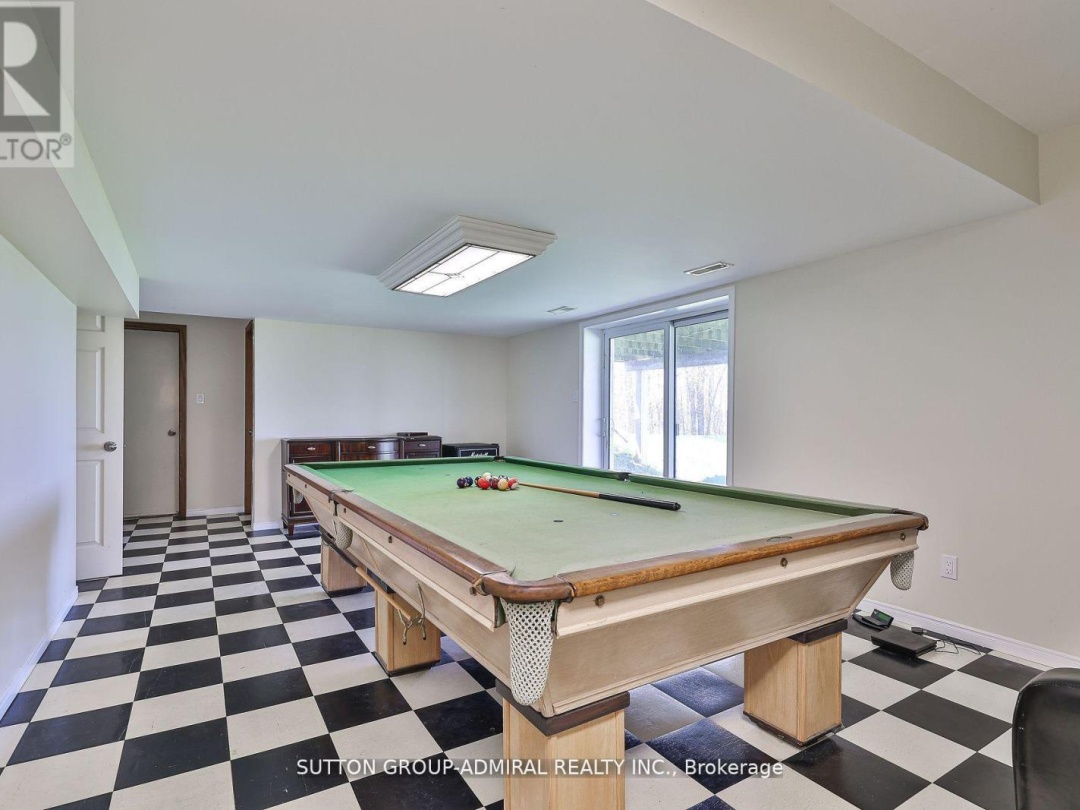 182 BAYSHORE DRIVE, Barnstable Bay
