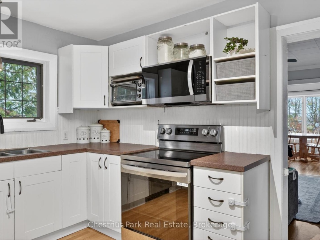 3 CORA STREET E, Huntsville (Chaffey)