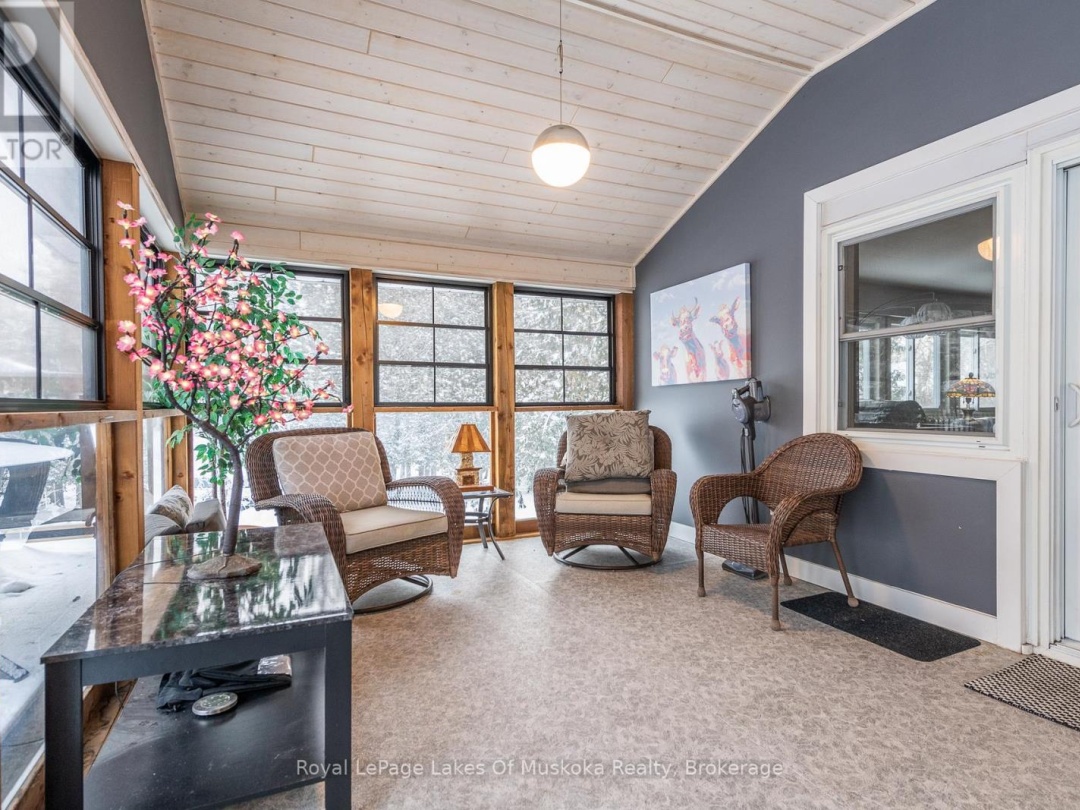 256 WOODLAND DRIVE, Huntsville (Chaffey)