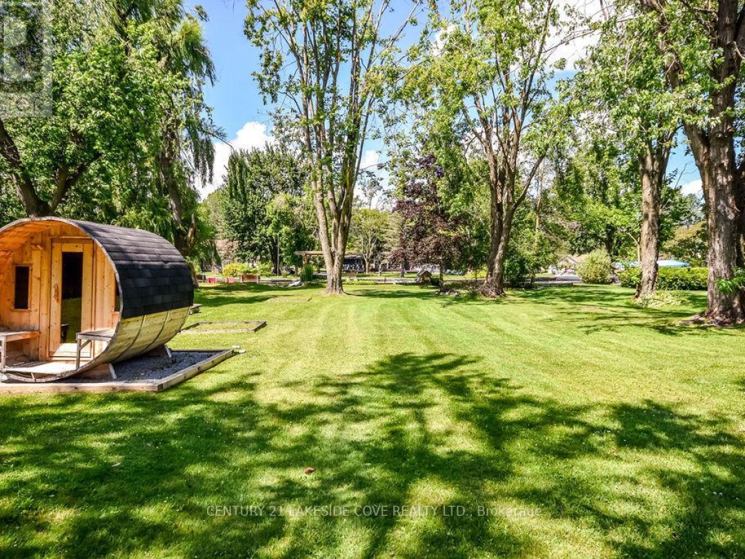 27 POPLAR CRESCENT W, Lake Simcoe