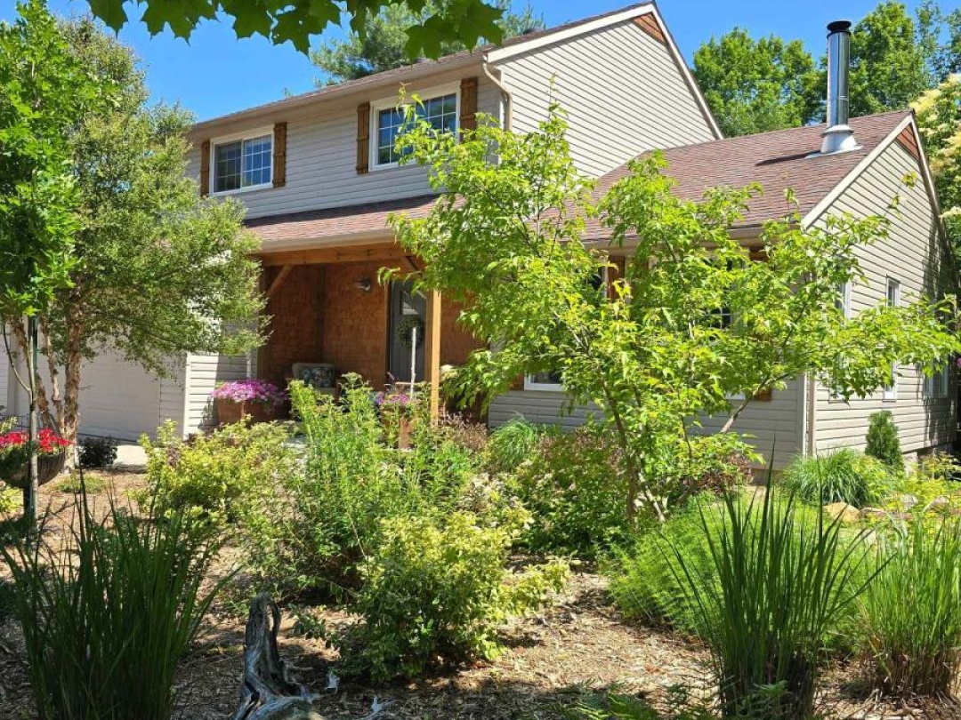 30 SUMAC CRESCENT, 