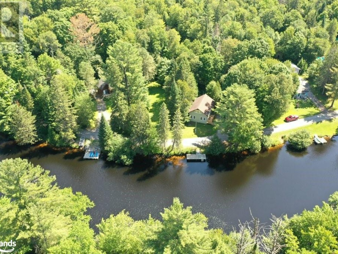 1106 Springdale Shores, Muskoka River