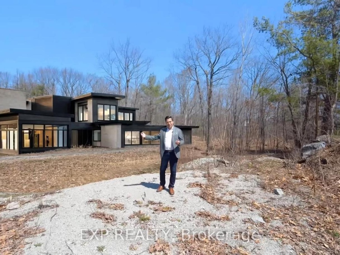 3421 RUSSELL DRIVE, Gloucester Pool