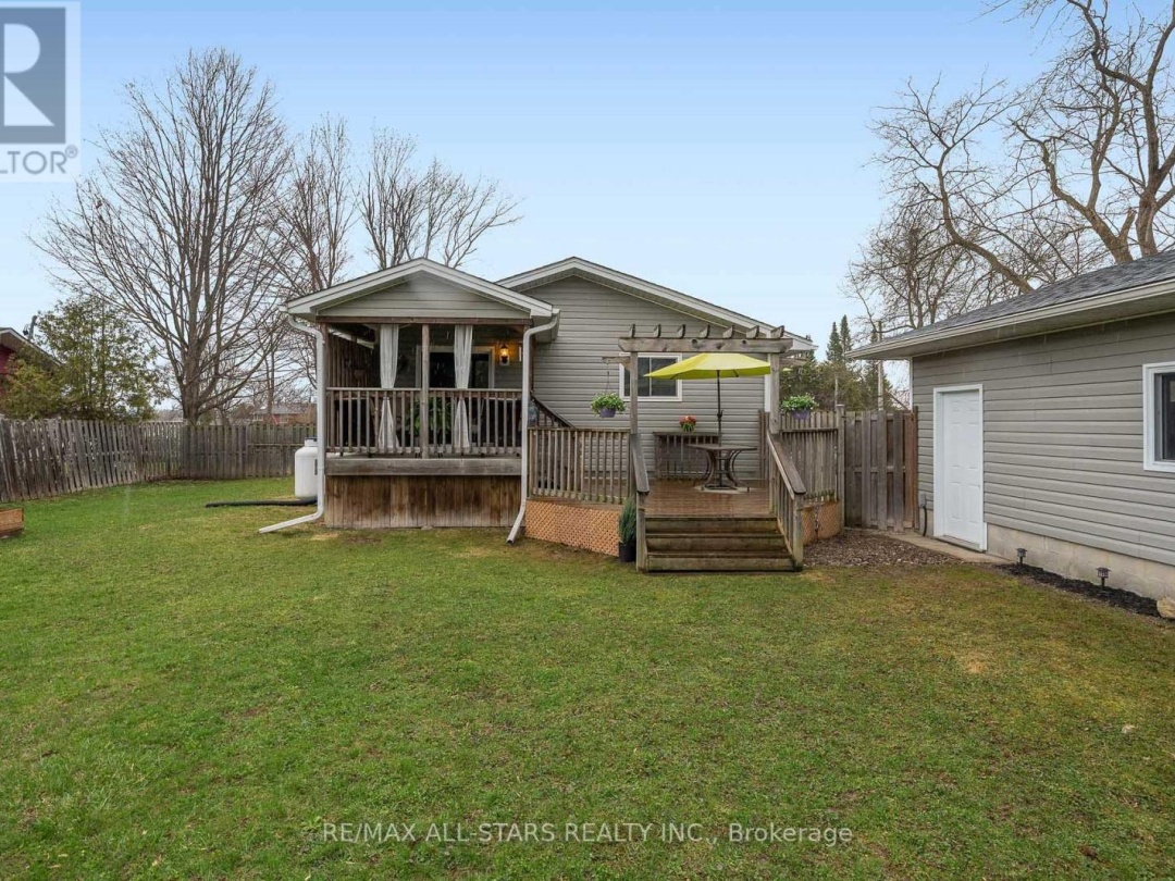 32 Newman Road, Kawartha Lakes (Mariposa)