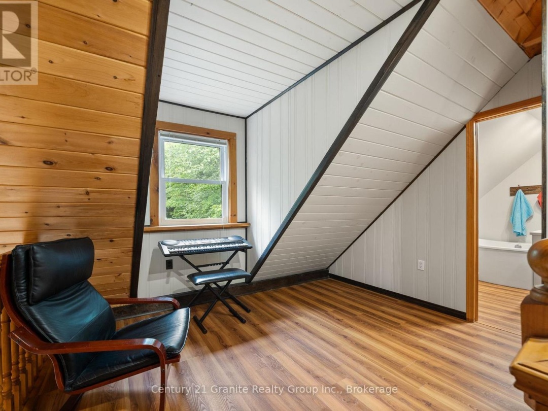19221 HIGHWAY 118, Highlands East (Monmouth)