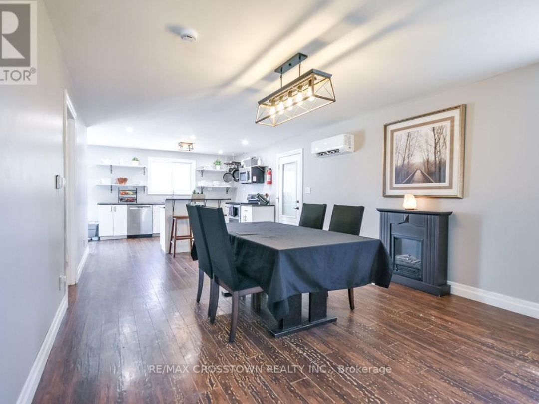 461 BARNES AVENUE, Tay (Port McNicoll)