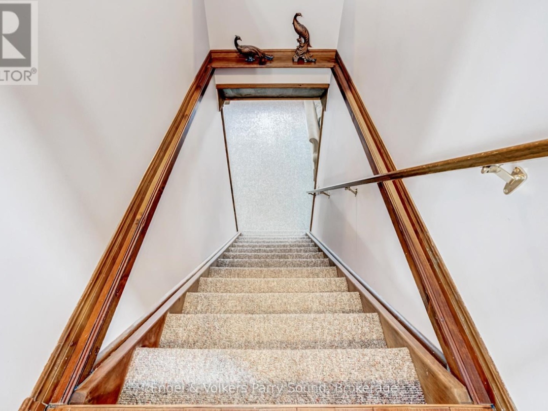 3 SQUIRREL AVENUE, McDougall