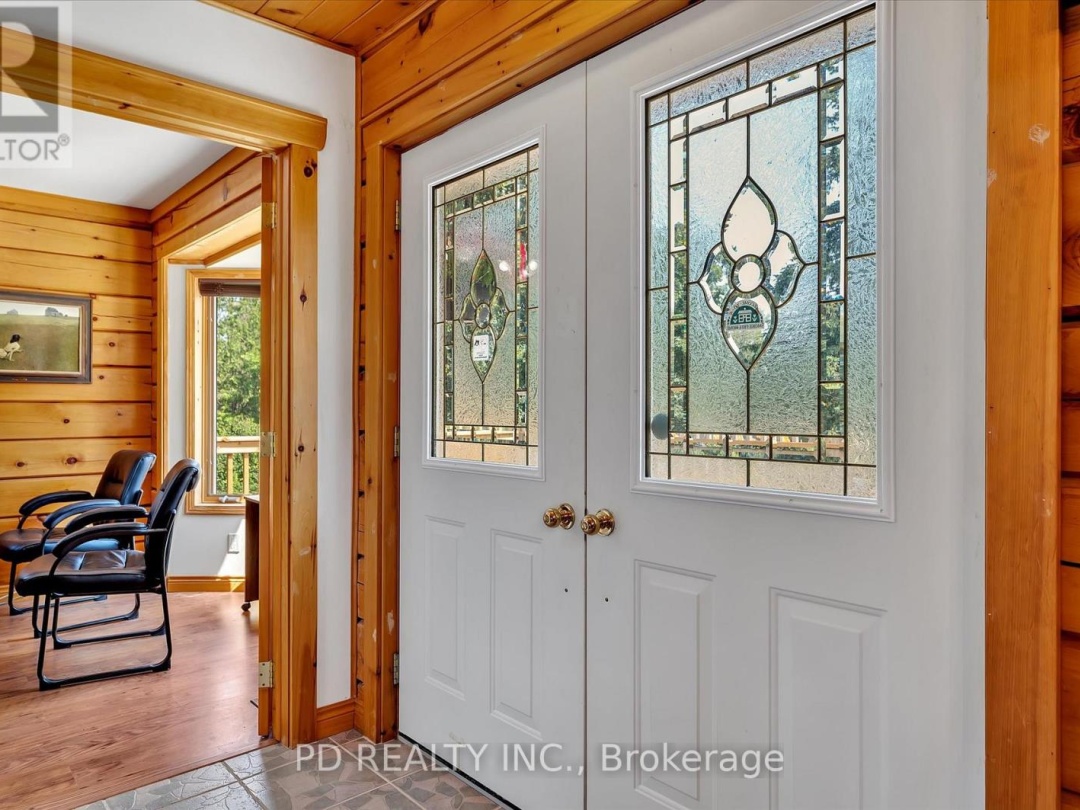 48 STURGEON GLEN ROAD, Sturgeon Lake