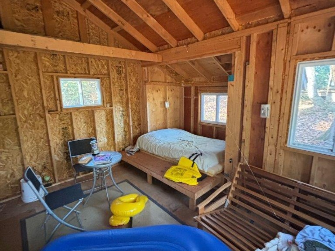 8 CANNONBALL LANE, Wiley Lake