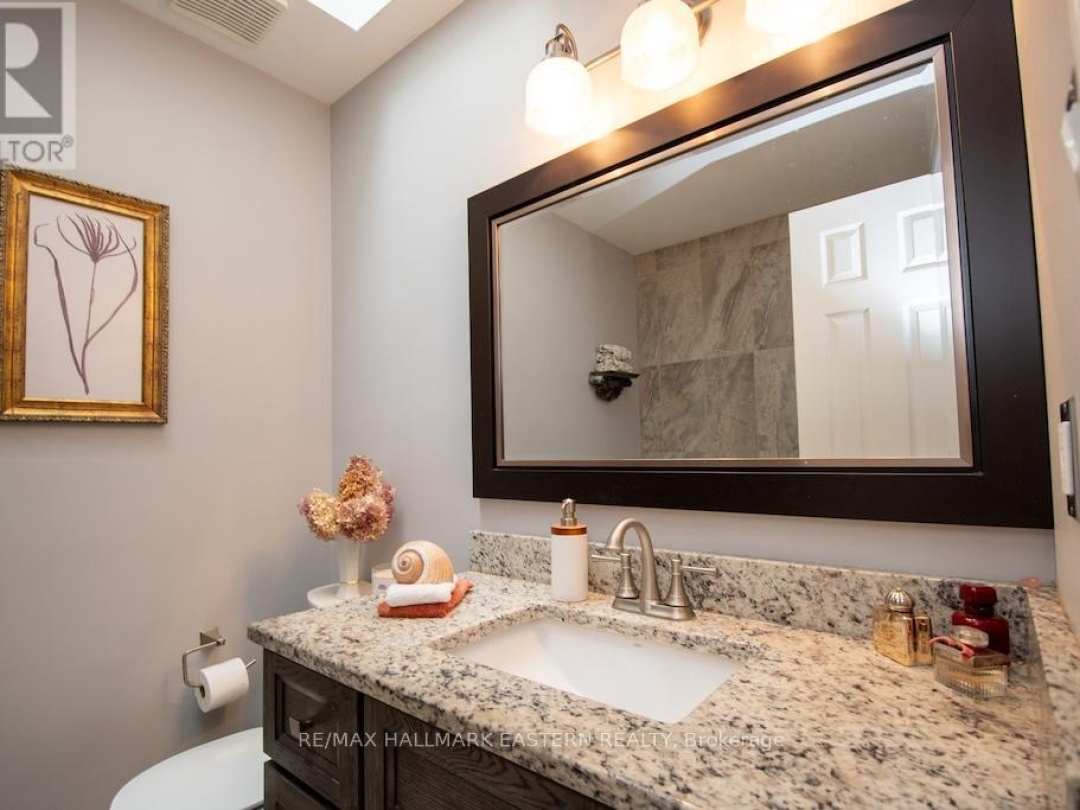 38 PATRICIA PLACE, Kawartha Lakes (Bobcaygeon)