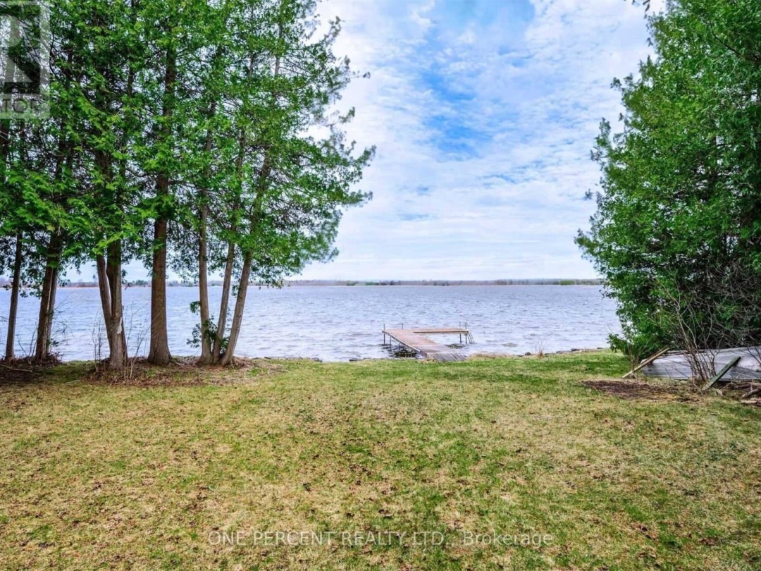 175 DRIFTWOOD SHORES ROAD, Canal Lake