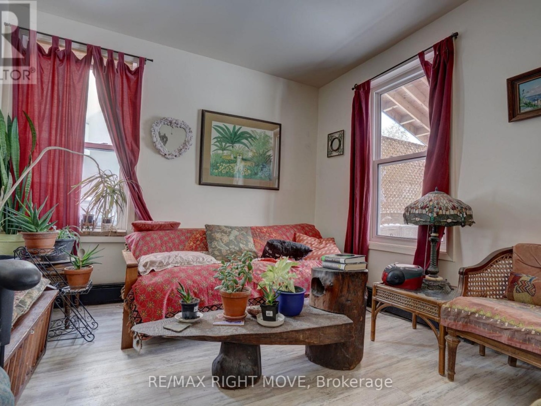203 CANICE STREET, Orillia
