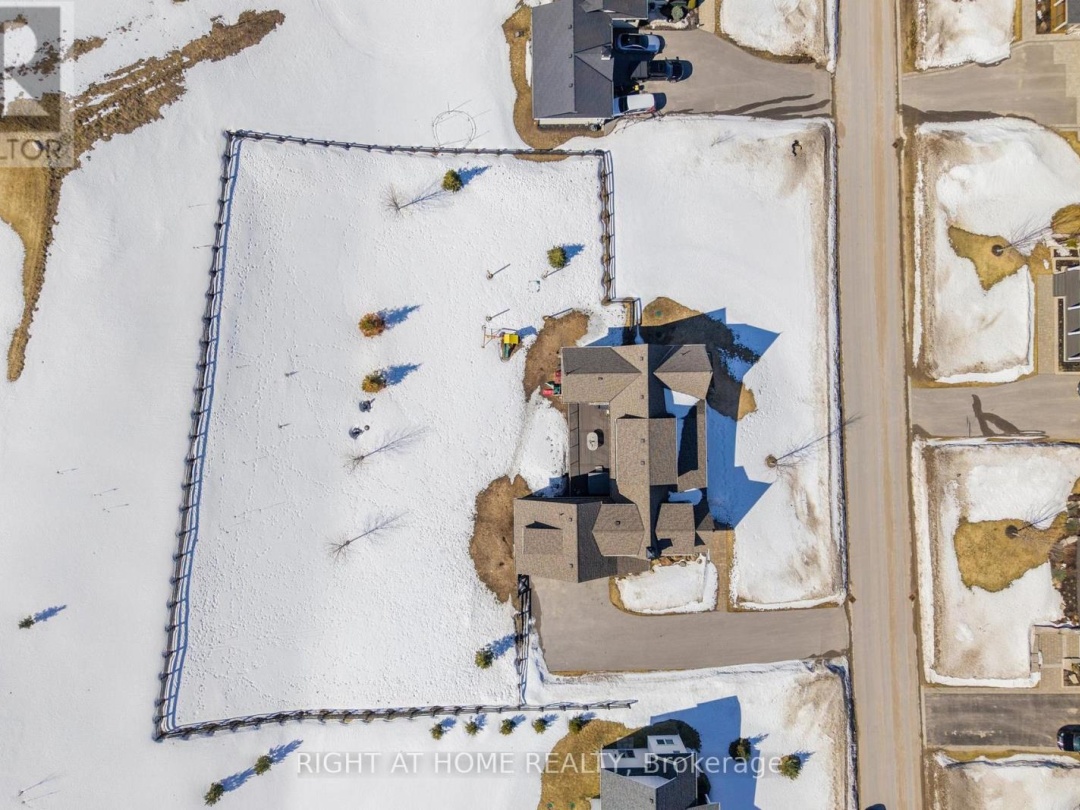 16 GELDERLAND CRESCENT, Oro-Medonte