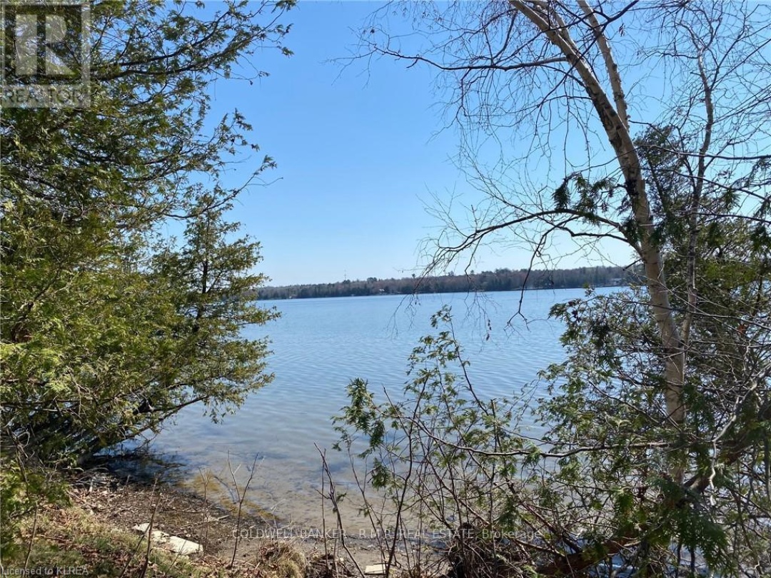 LOT 10 PINEWOOD BOULEVARD, Canal Lake