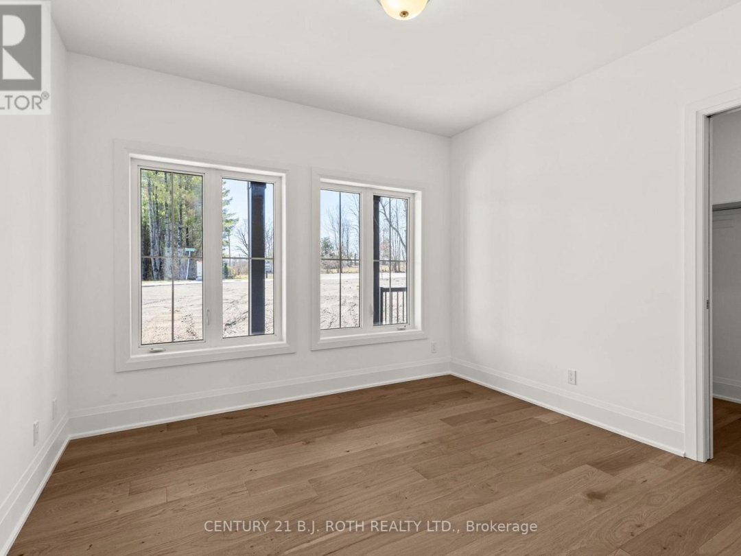 2 FRIESIAN COURT, Oro-Medonte