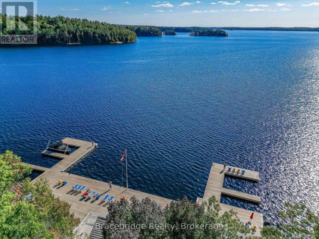A202-D1 - 1869 MUSKOKA 118 ROAD W, 