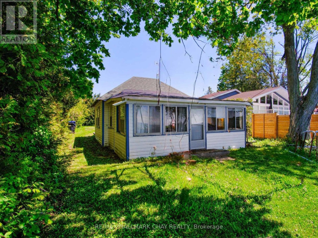 2196 LAKESHORE DRIVE, 