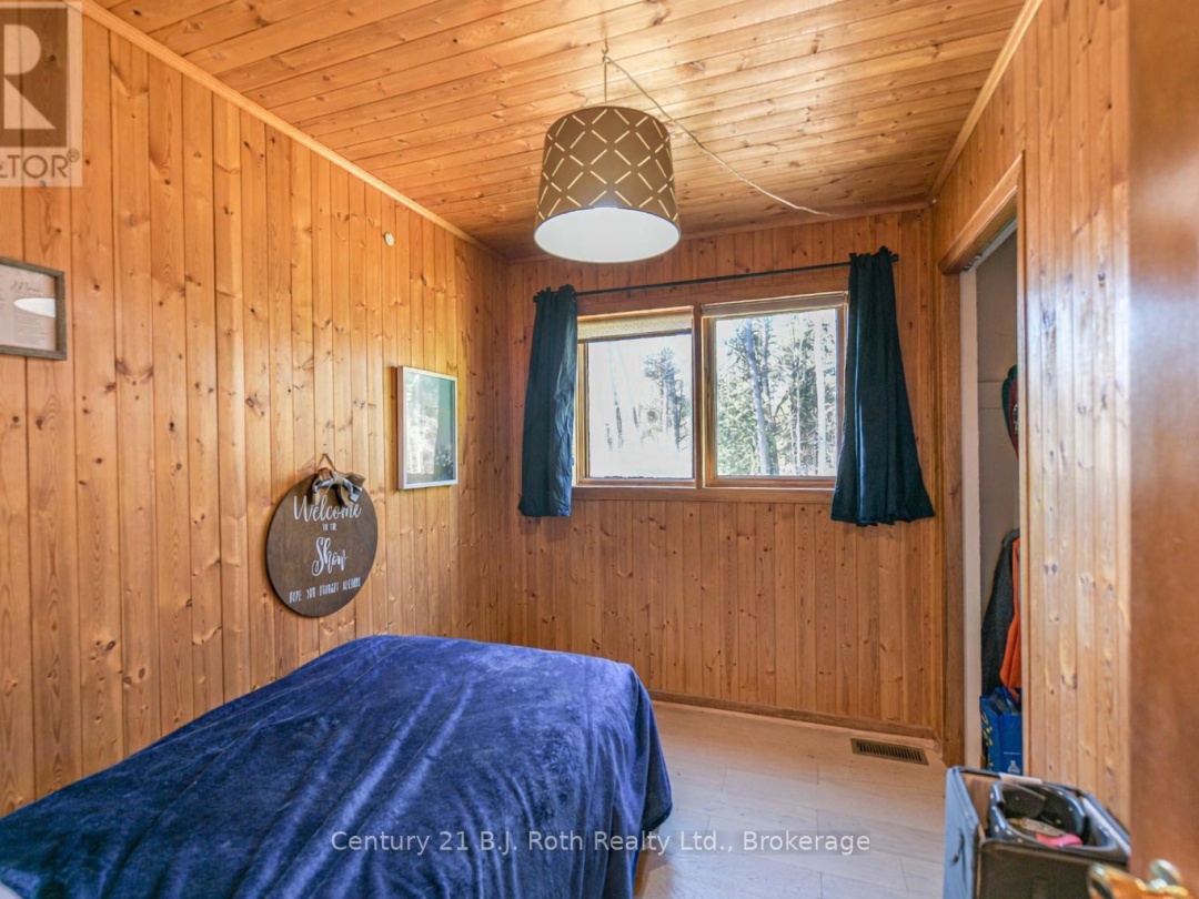 2352 REEVES ROAD, Tay