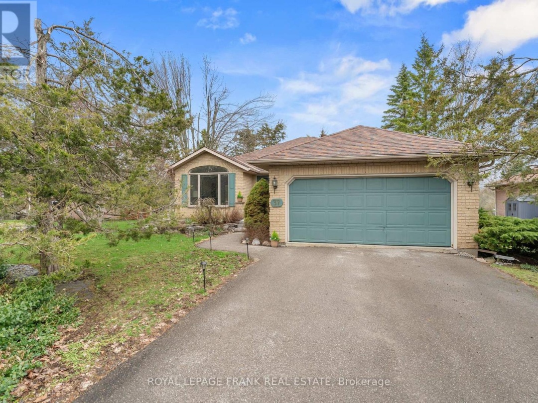 37 ISLAND BAY DRIVE, Kawartha Lakes (Bobcaygeon)