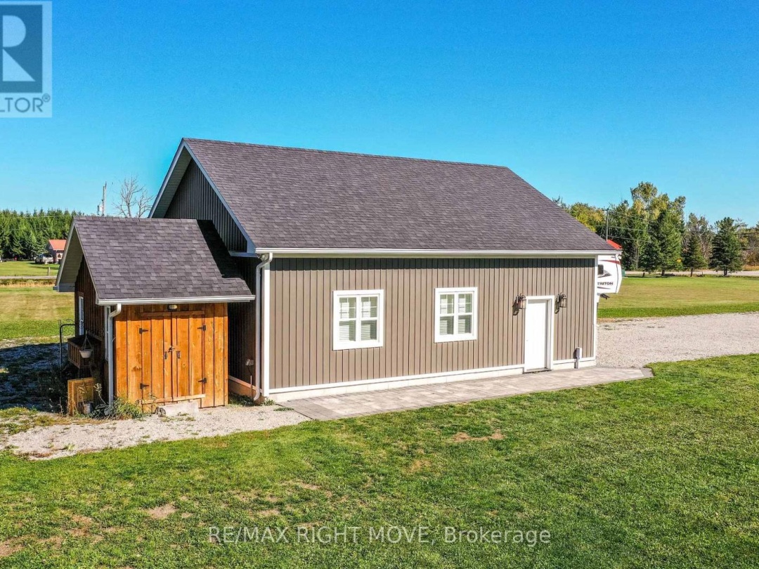 2448 STOCKDALE ROAD, 