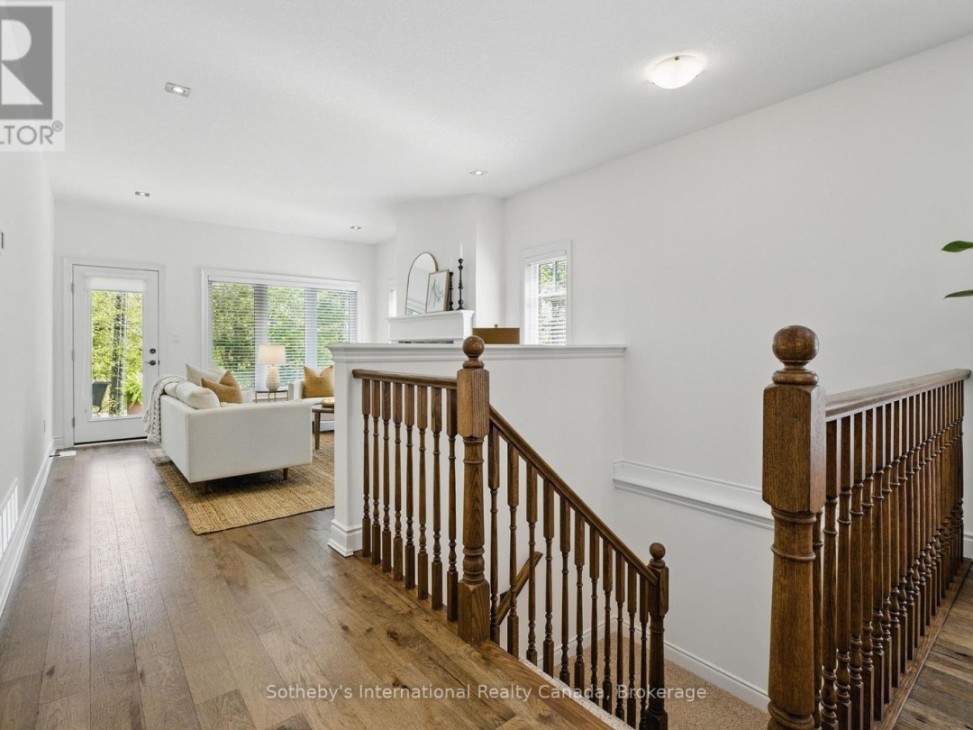 30 SERENITY PLACE CRESCENT, 