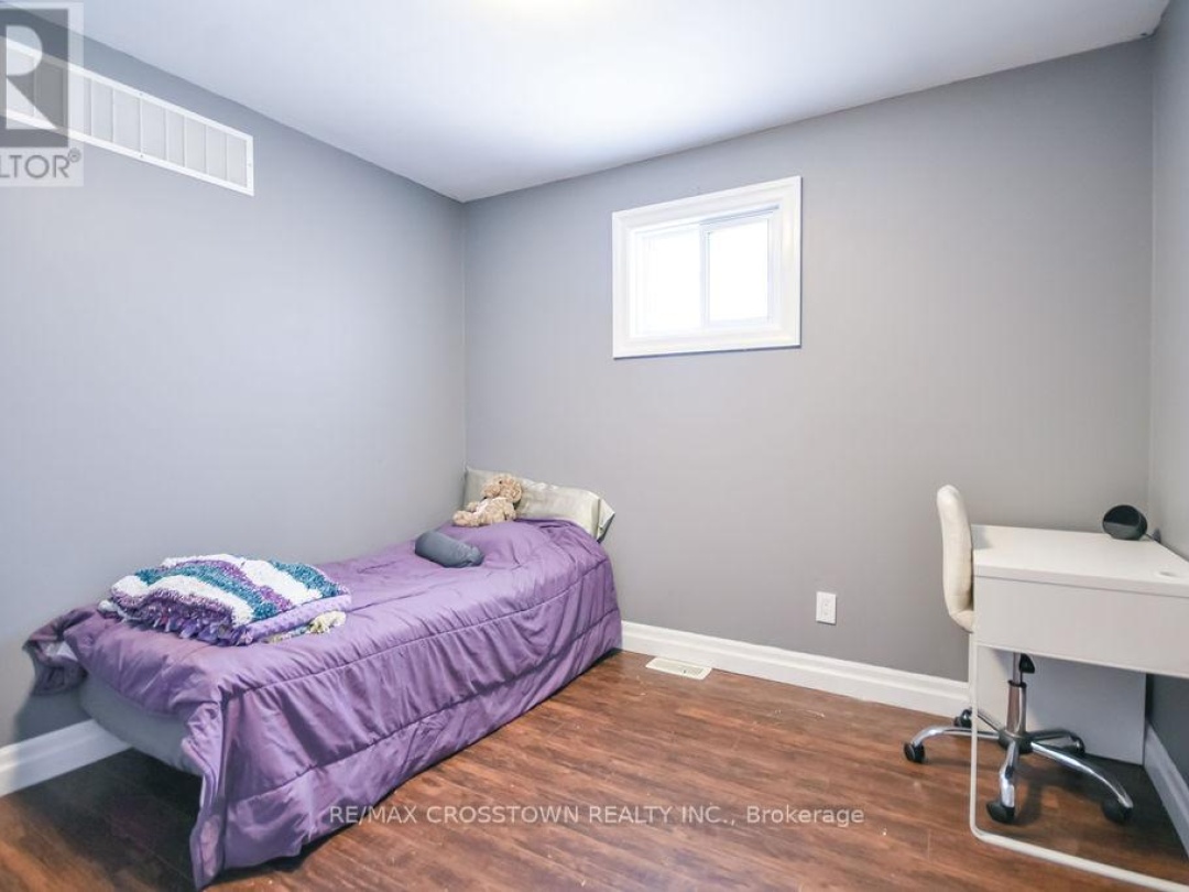461 BARNES AVENUE, Tay (Port McNicoll)