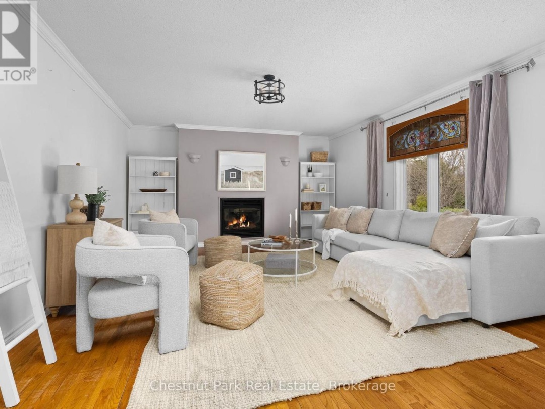 22 GLENWOOD DRIVE, Huntsville (Chaffey)