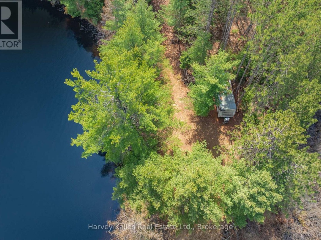 643B HIGHWAY 632, Pickering Lake