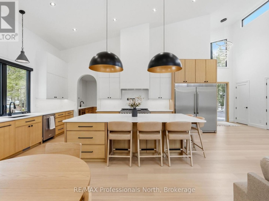 1192 HIGH FALLS ROAD, Muskoka River